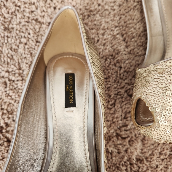 LOUIS VUITTON Beige Sequin Sanaga Open Toe Pumps Size 8.5/38.5 Authentic - Picture 6 of 14